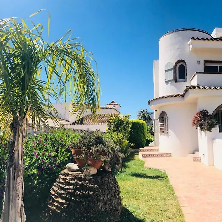 Casa Acacia Mar 펜션
